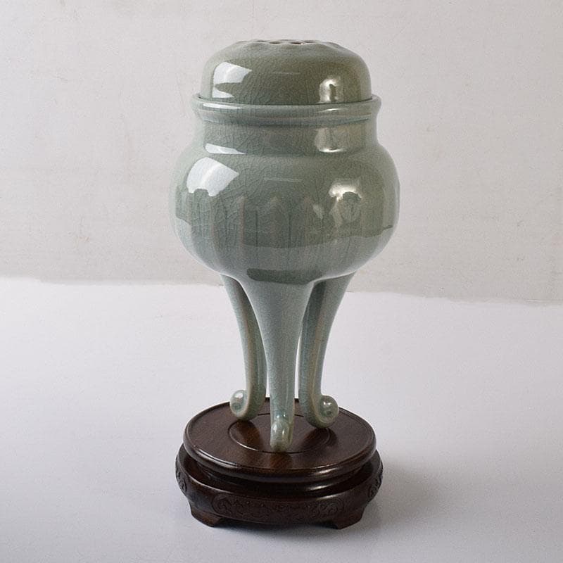 中国　徐朝興　徐凌　龍泉青磁　三ツ足蓋香炉　唐木台・証明書・箱付　V　7769C