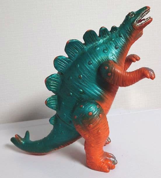s*r様 パチモン怪獣ソフビ 恐竜ステゴサウルス 1970年頃 当時物 世界的希