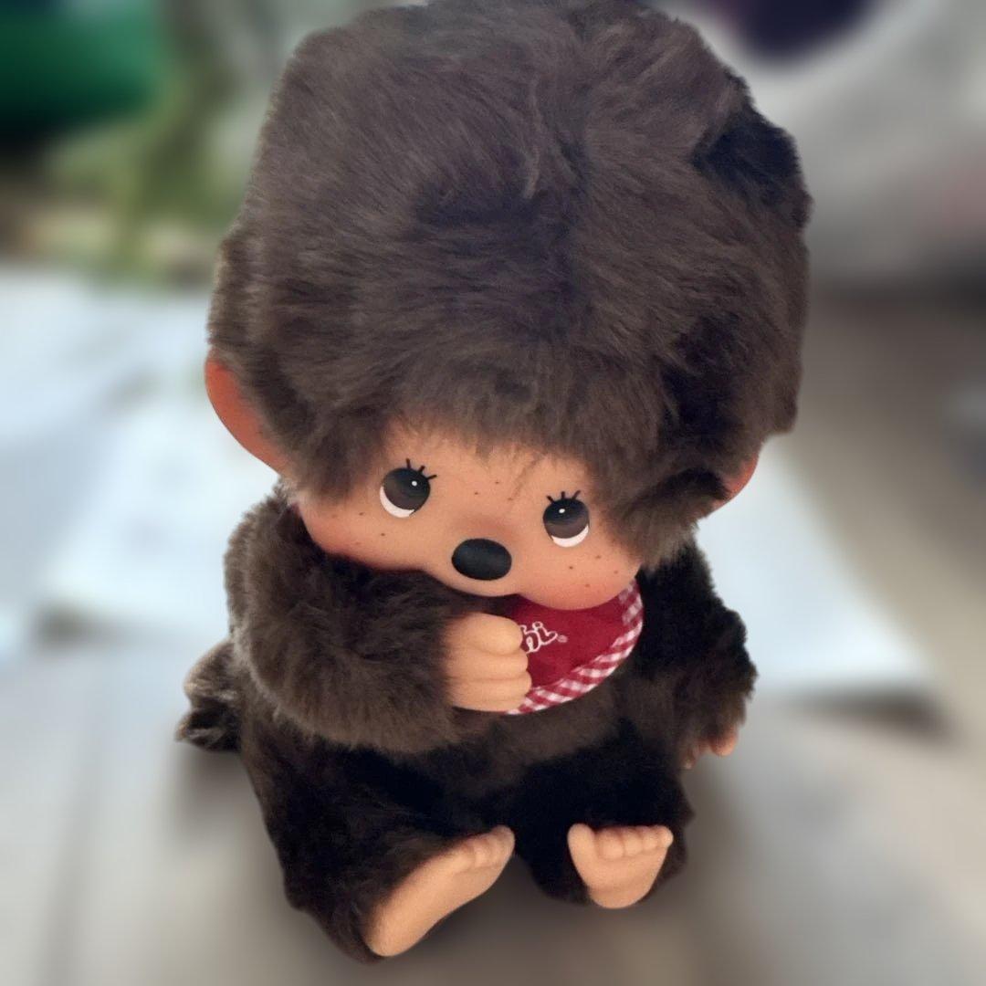 O モンチッチ プレミアムスタンダード M ブラウン ペアで座り