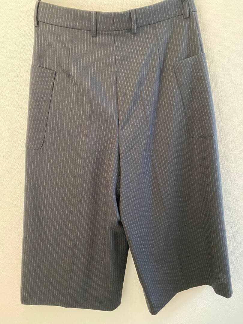 CELINEグレー ストライプ ガウチョパンツ2ポケット