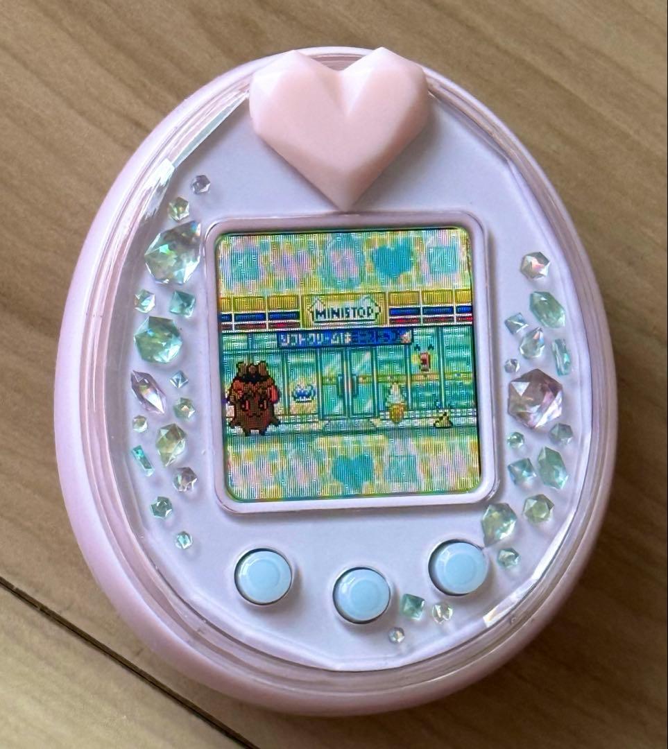 美品　たまごっち　ピース　ピンク