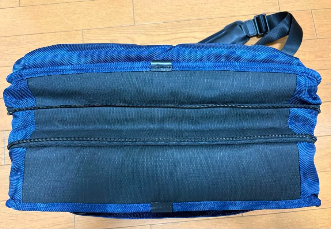 TUMI ビジネスバッグ　tumi26141nvy2