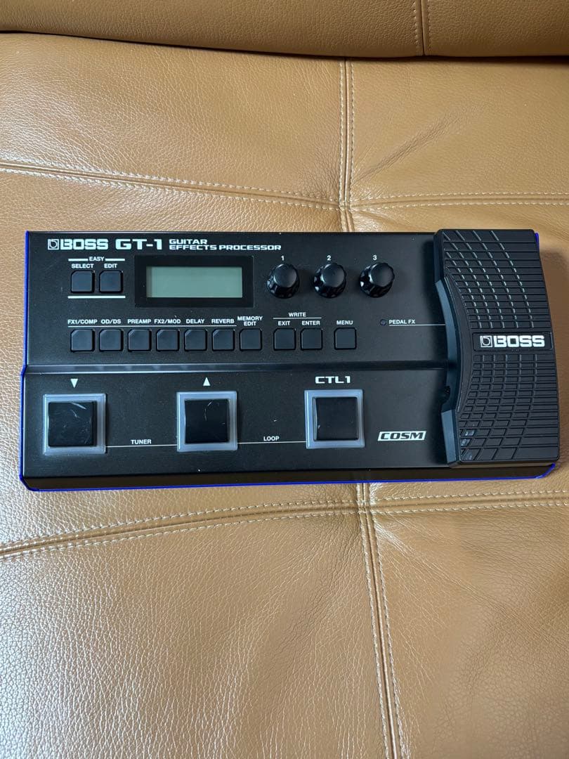 BOSS GT-１　マルチエフェクター