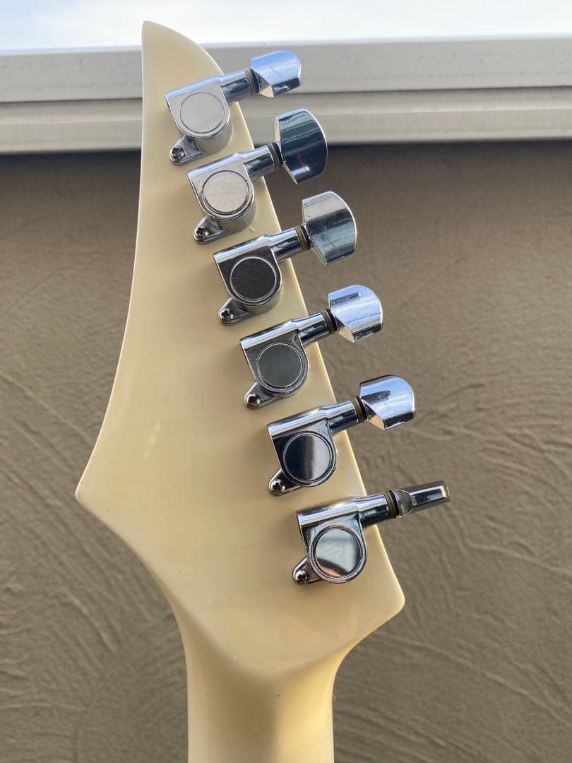 Aria Pro II Hellion series(ストラトタイプ　日本製)