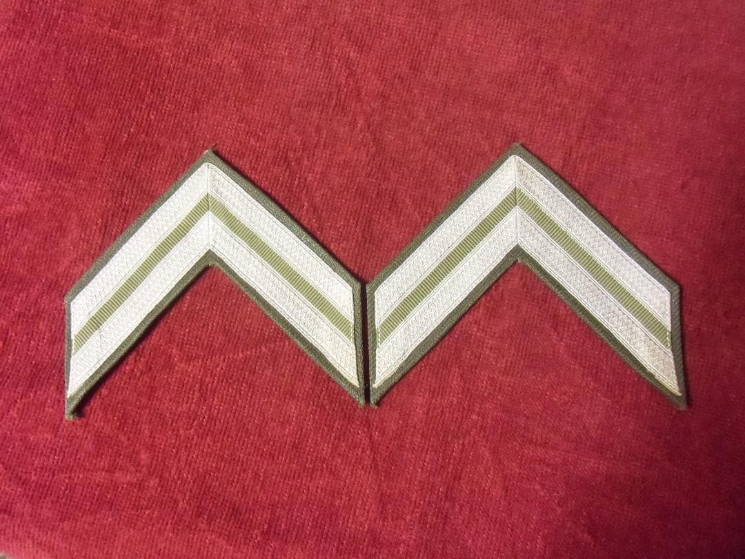 ＢＷドイツ軍/連邦軍＊初期＊軍曹袖章＊ペア（実物）