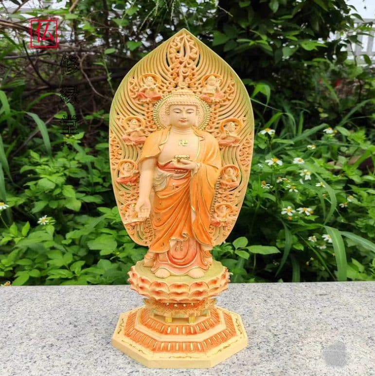 【修縁堂】仏教工芸品 彩繪 金箔 釈迦牟尼 仏教美術 置物 仏壇 仏像