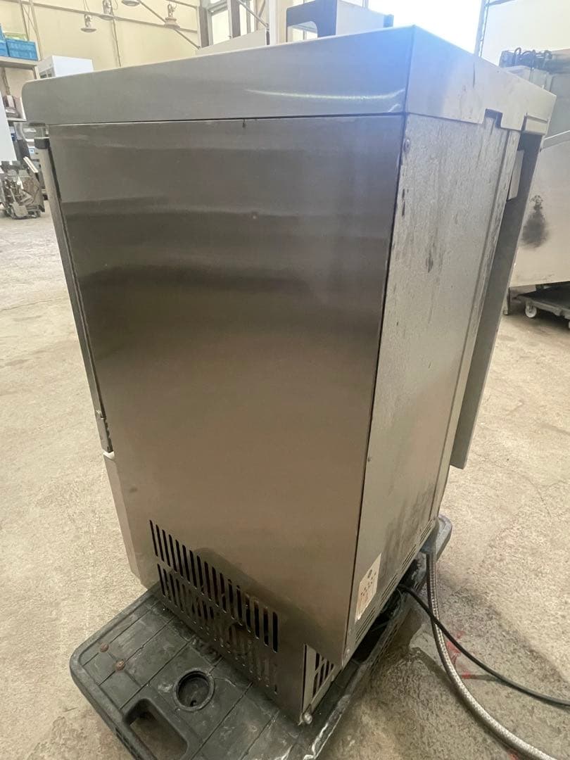 ダイワ DRI-25LME1 25kg 全自動製氷機