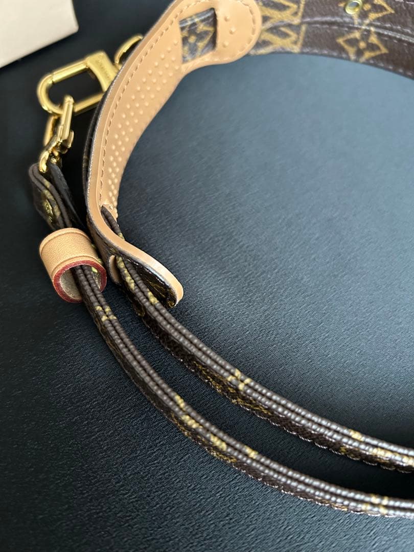 お値下げ❣️ルイヴィトン　モノグラム ショルダーストラップ