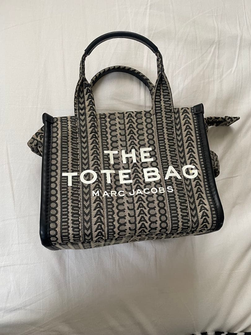 マークジェイコブス　バッグ