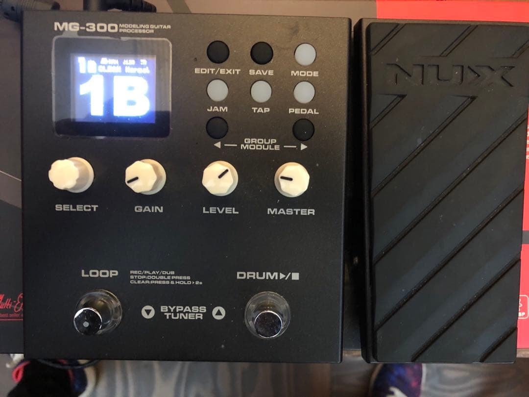 値下げ！NUX モデリング Guitar Processor MG-300 中古