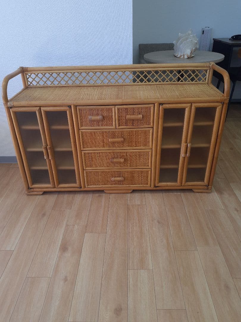 ナチュラルラタンキャビネット