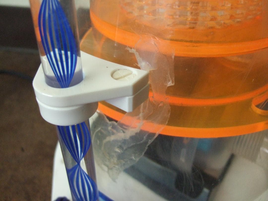 bj74　プロテインスキマー ➕ポンプ