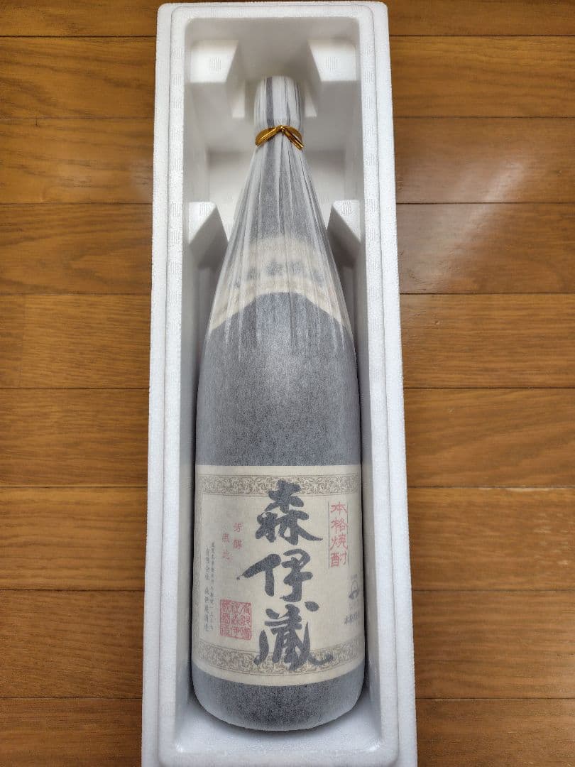 ☆送料込み☆　森伊蔵 芋焼酎 1800ml 　25% 　1.8l