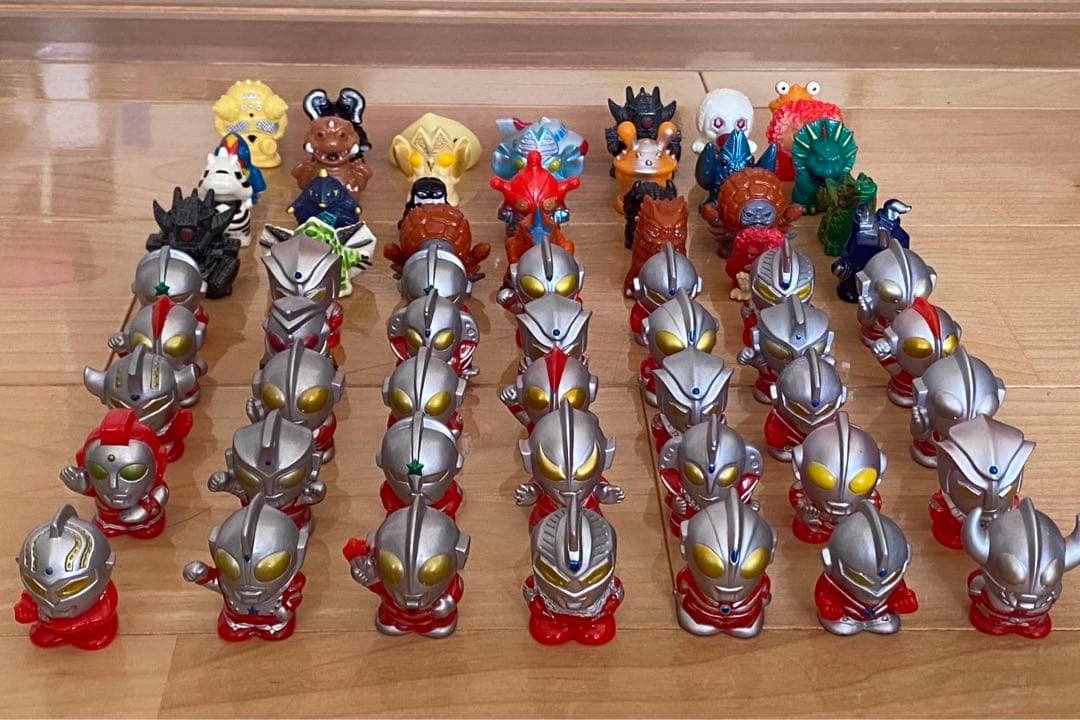 【激レア☆レトロ】ウルトラマン　指人形 計６４体　セット売り