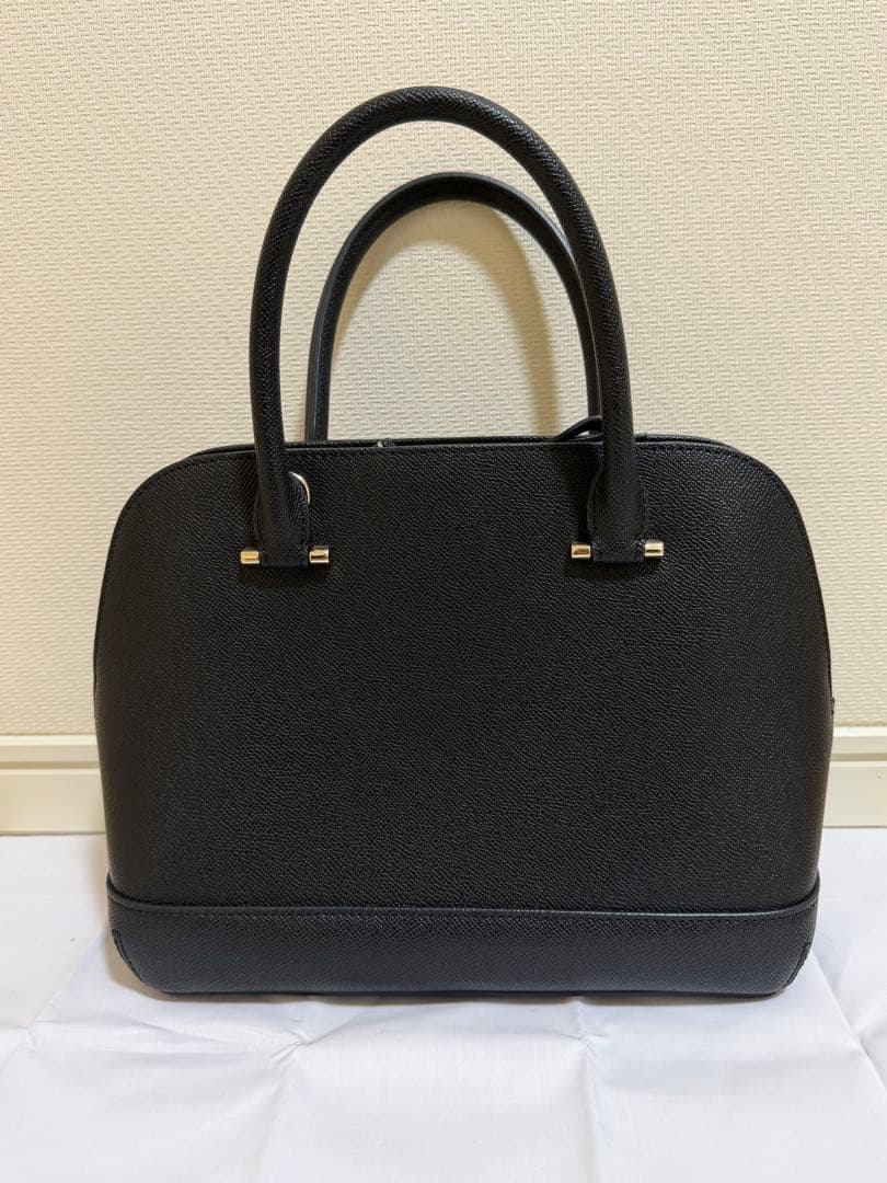 DIANA ブガッティ バック