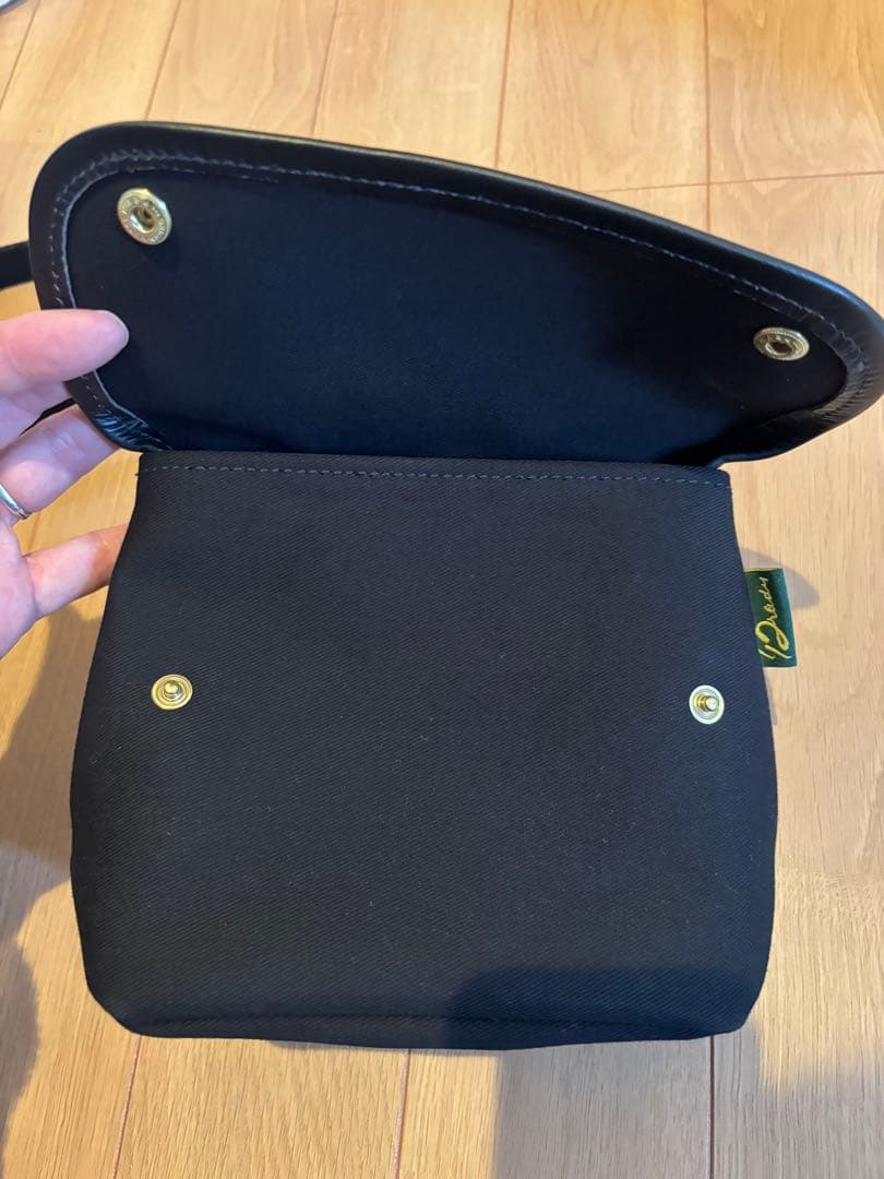 n*o様 Brady AVON MINI ブラック ショルダーバッグ