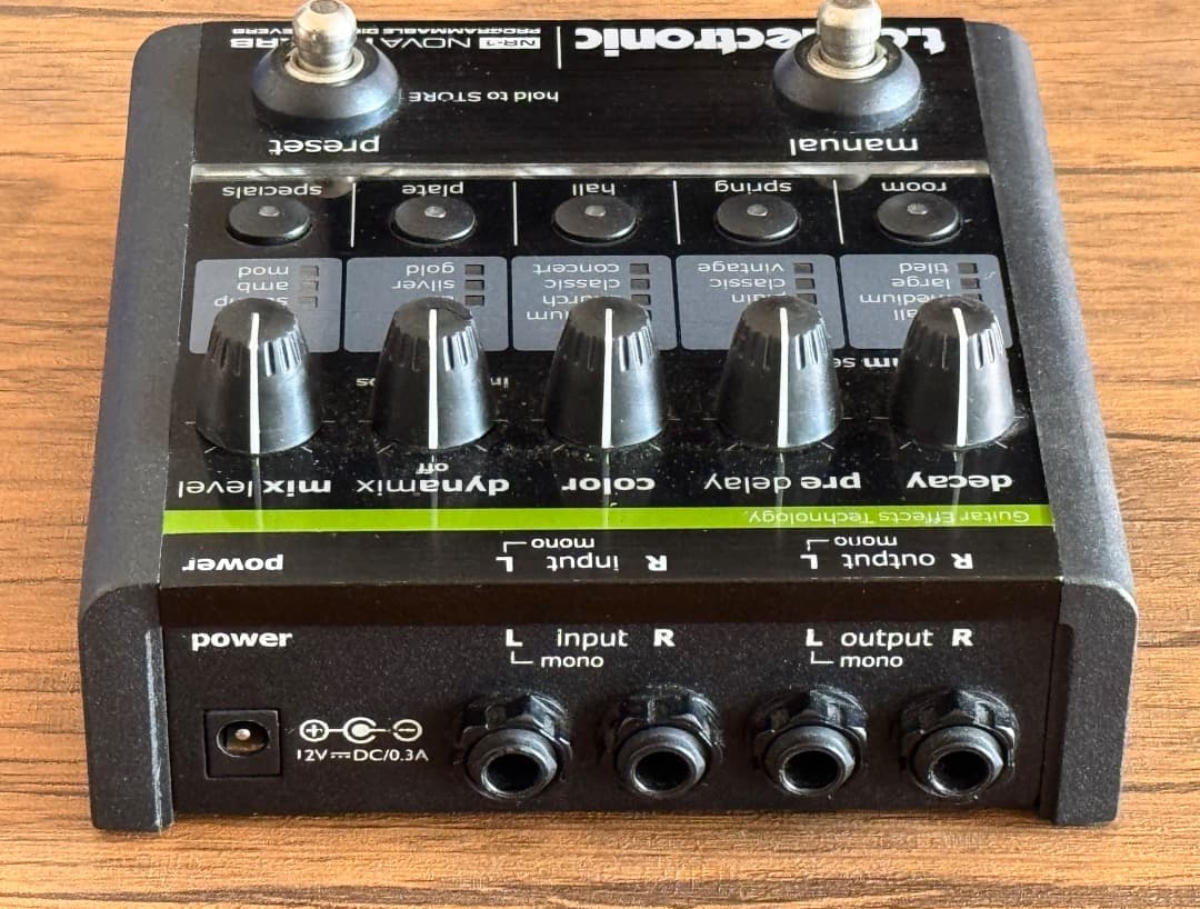 ギター t.c. electronic NR1 NOVA REVERB