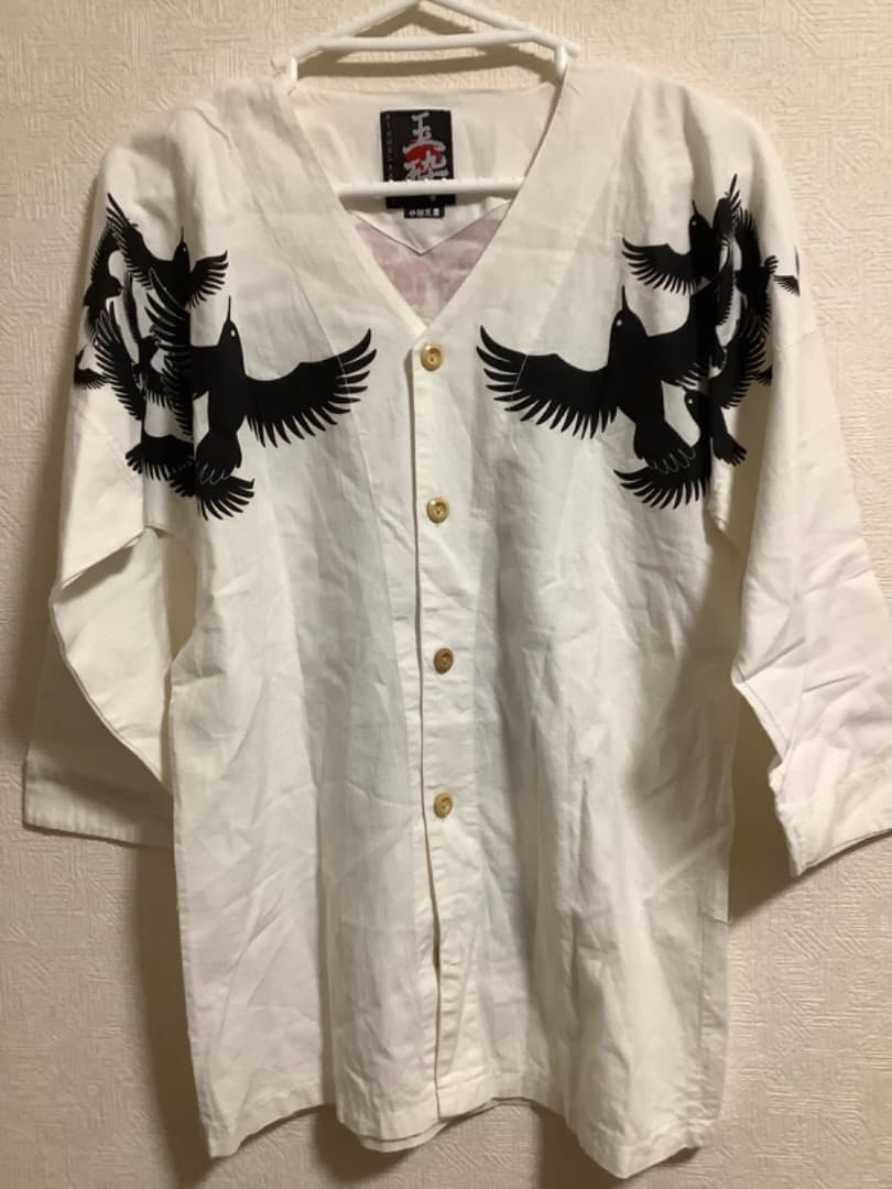 鳥肌実　シャツ