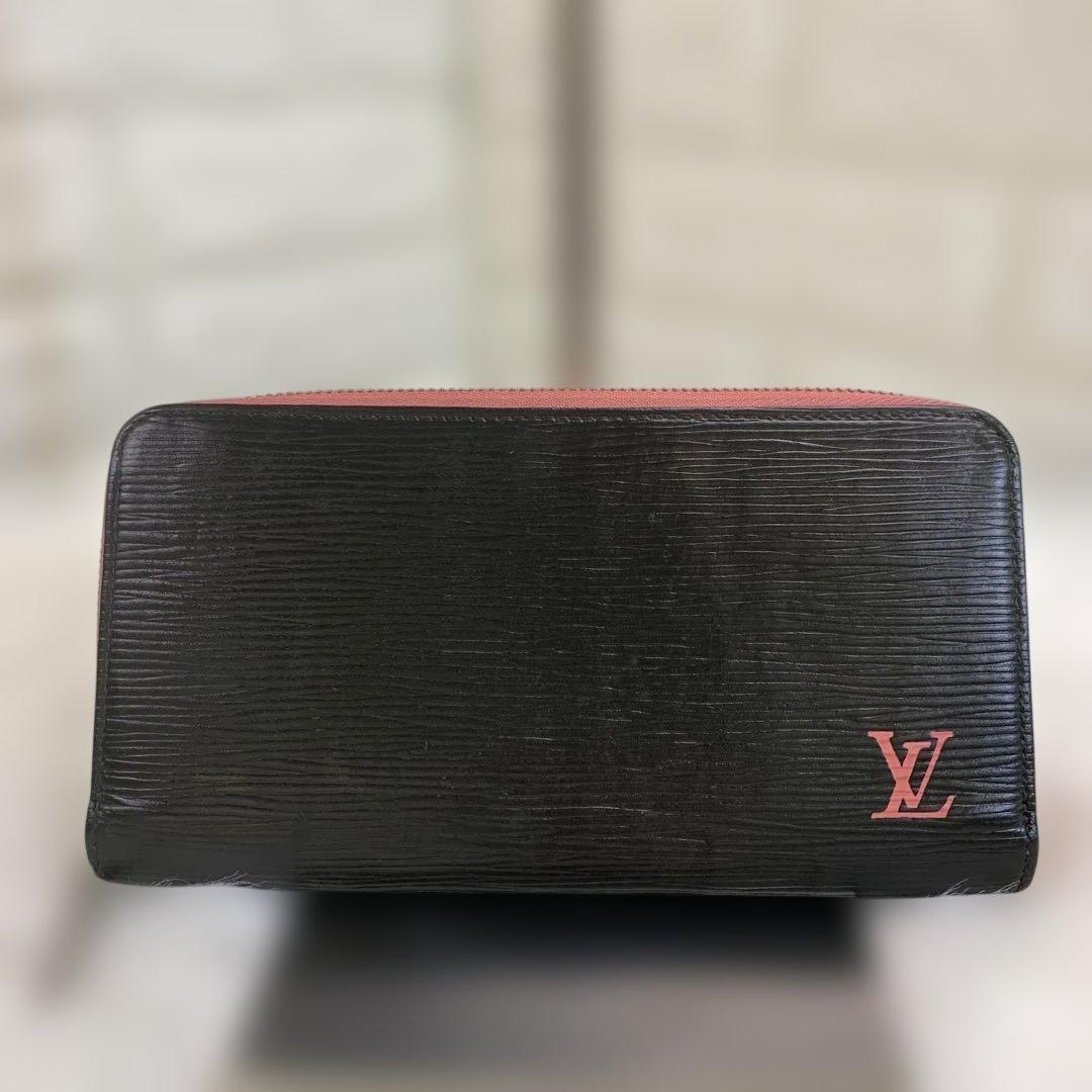 Louis Vuitton エピ　ジッピーウォレット長財布 ブラック/レッド