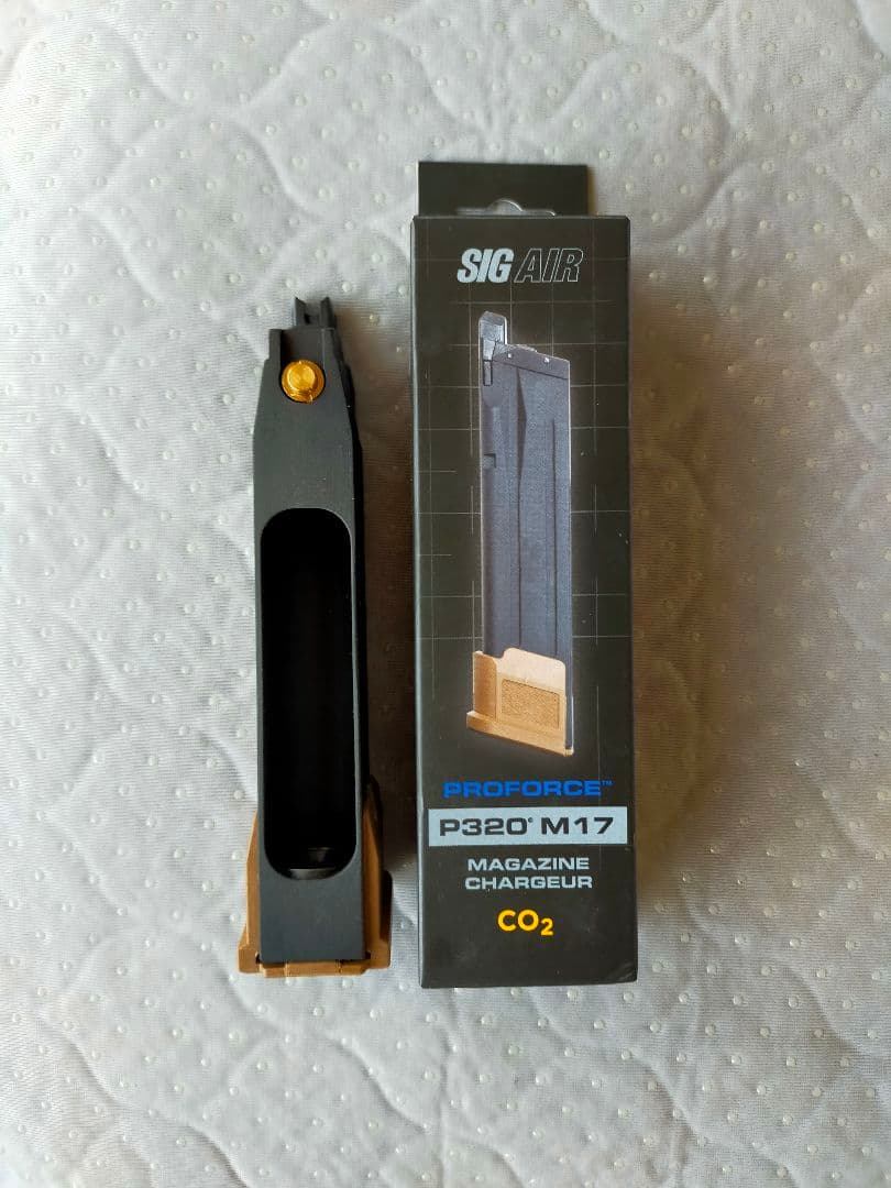 SIG M17 M18 ブイエフシィco2マガジン 改良版 TAN 未使用品