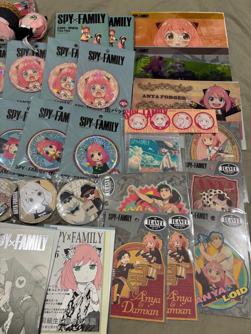 スパイファミリー アーニャ バッジ コレクション 大量セット