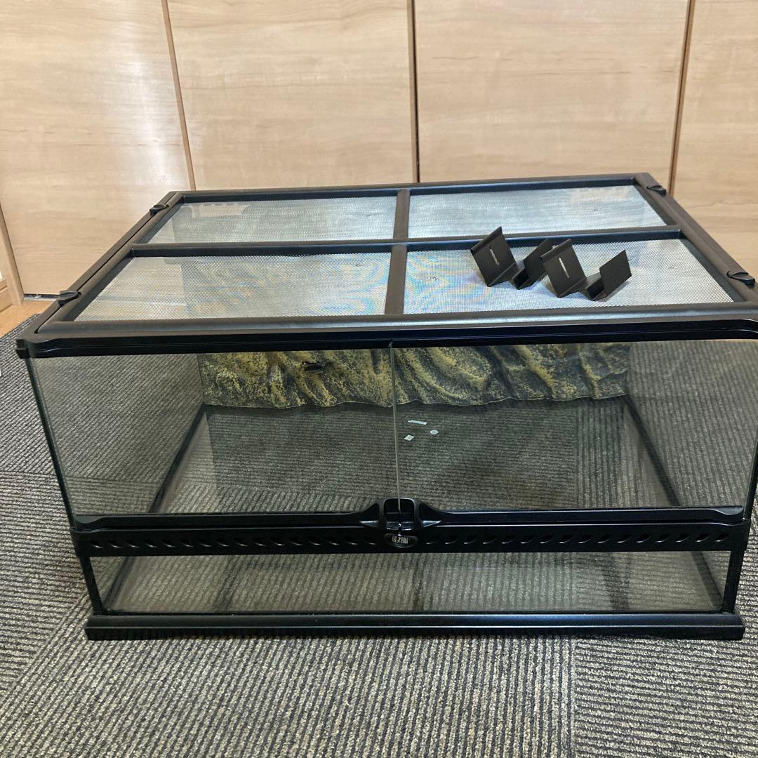 爬虫類飼育ゲージ