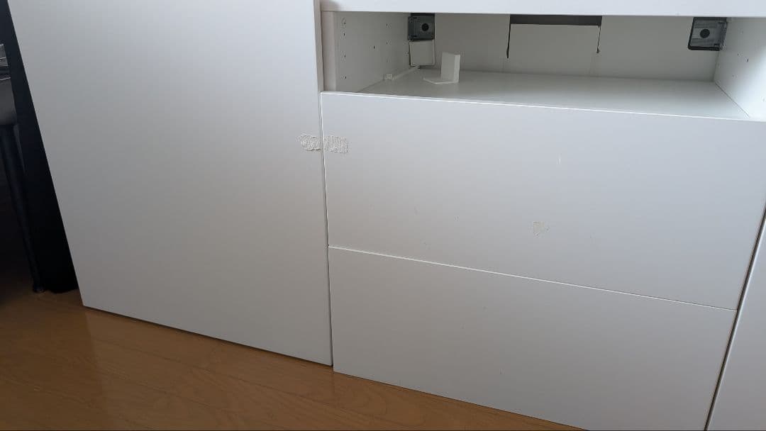 IKEA テレビ台　ホワイト