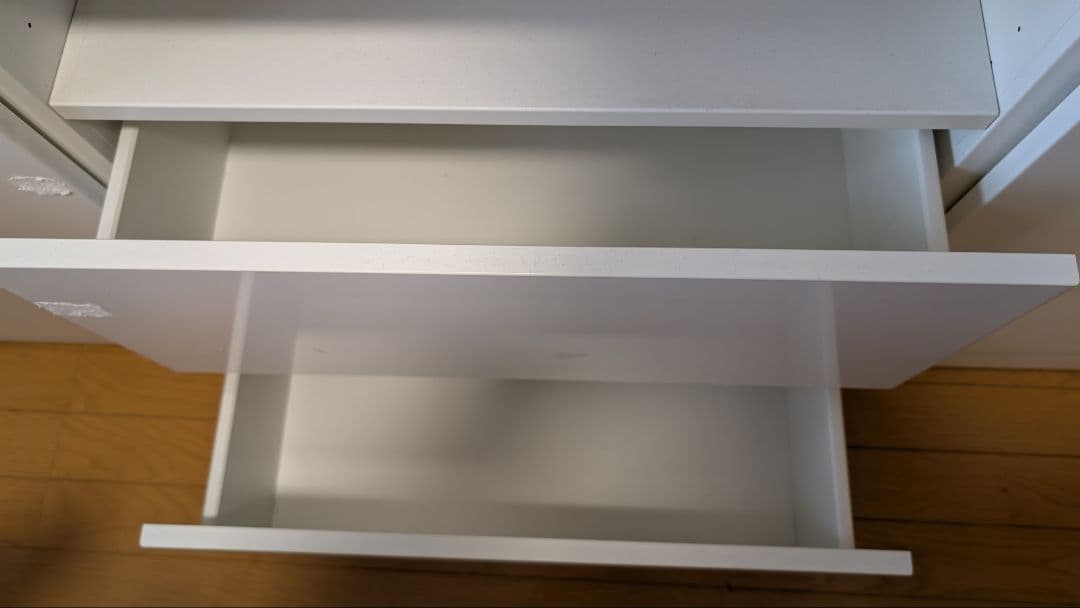 IKEA テレビ台　ホワイト