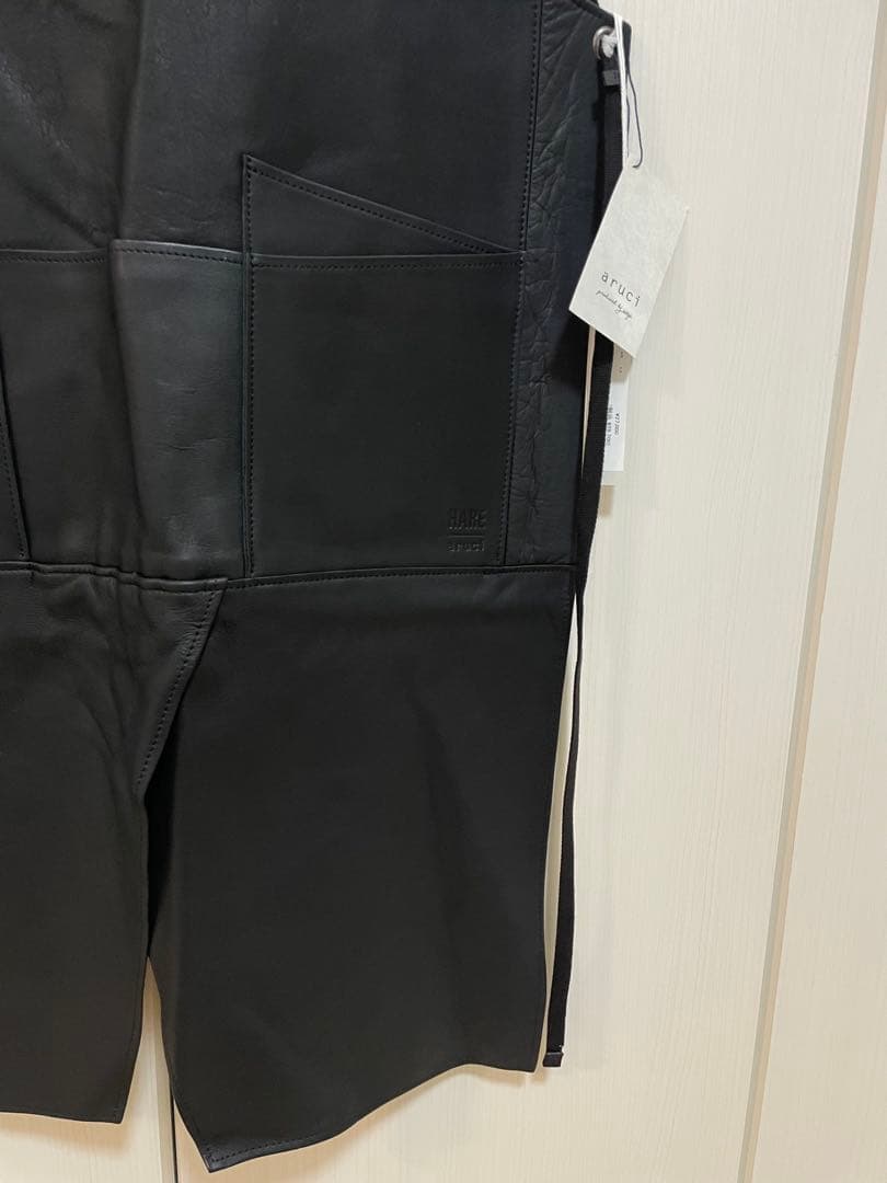 ⚫︎HARE × aruci レザーエプロン