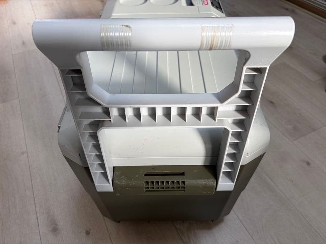 【ジャンク】Makita マキタ 充電式保冷温庫 CW001G 本体のみ