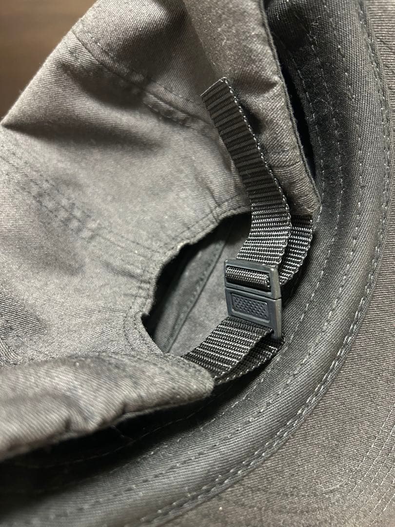 24時間以内発送 完売品 極美品 黒色 Supreme Camp Cap