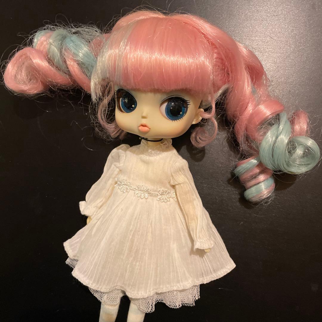 プーリップ グルーヴ ビョル シュクレ（Sucre）