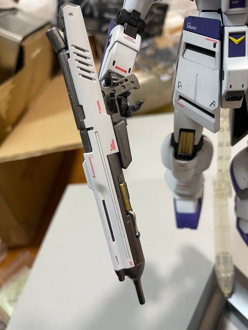 【全塗装、完成品】MG 1/100 Hi-νガンダム Ver.Ka