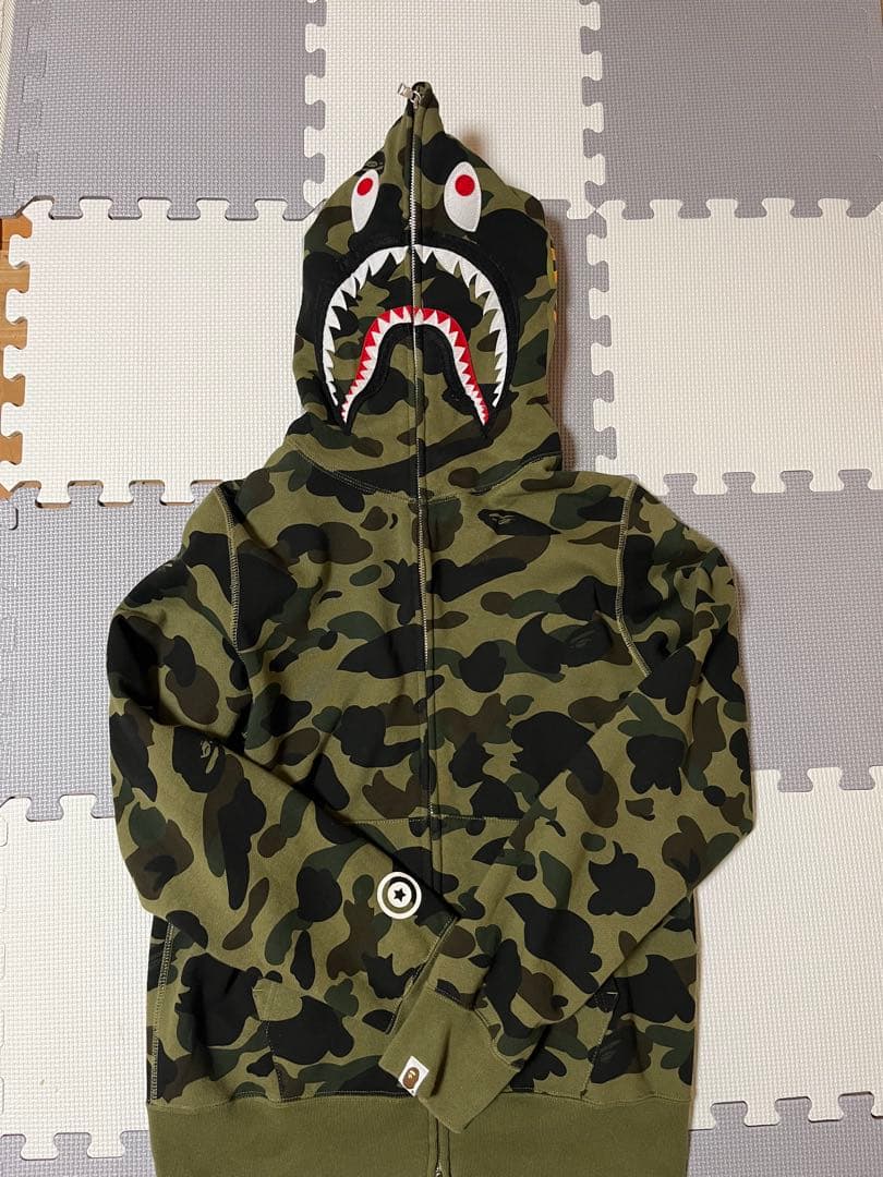 【A BATHING APE】 SHARKパーカー full zip