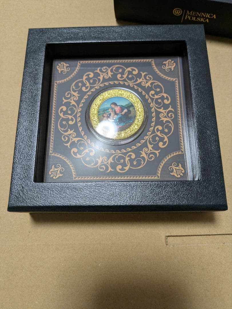 カメルーン　アルバの聖母　純銀