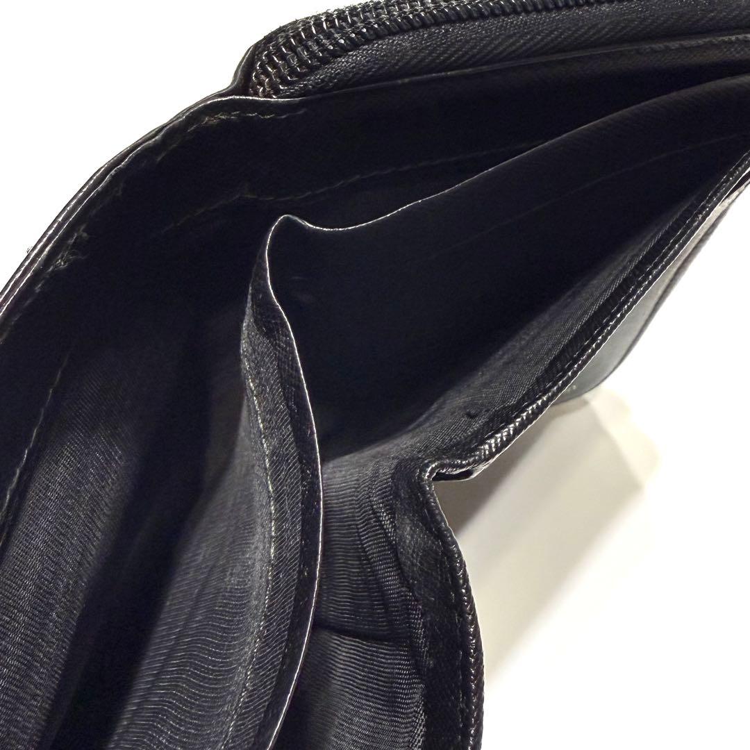 PRADA 二つ折り財布 コンパクトウォレット サフィアーノレザー 三角ロゴ 黒