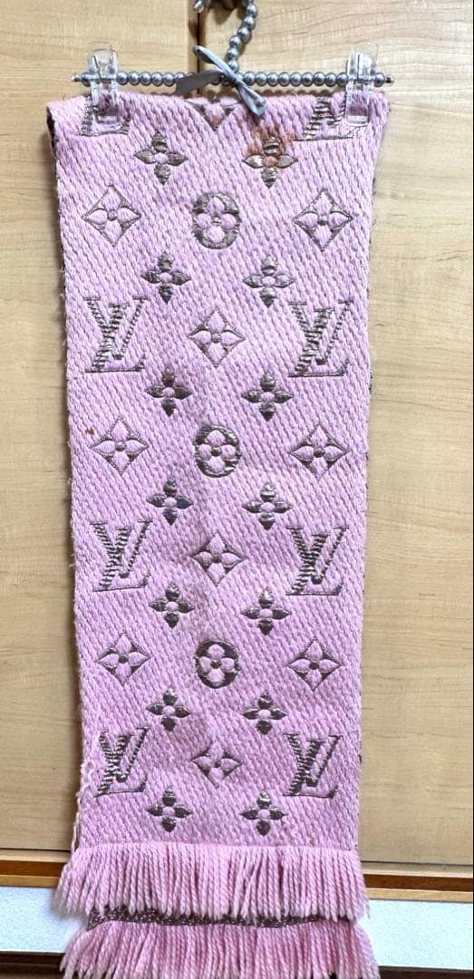 LOUIS VUITTON(ルイヴィトン) マフラー ピンク