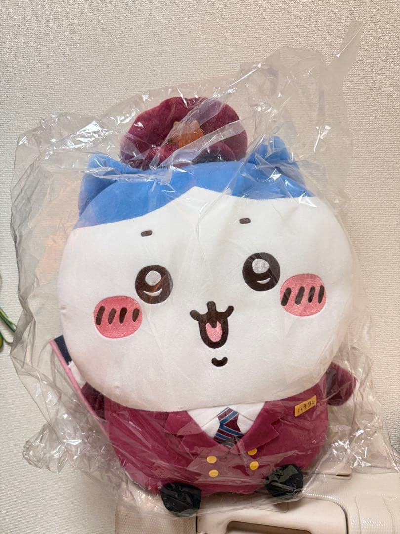 【新品】ちいかわ　阪急電車　BIGぬいぐるみ　ぬいぐるみ　ハチワレ 箱付き