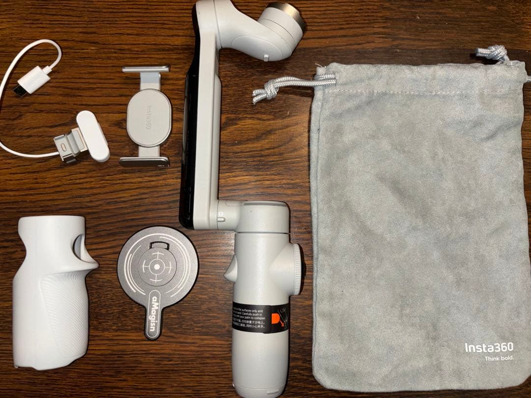 インスタ360 Flow Pro スマートフォン　ジンバル