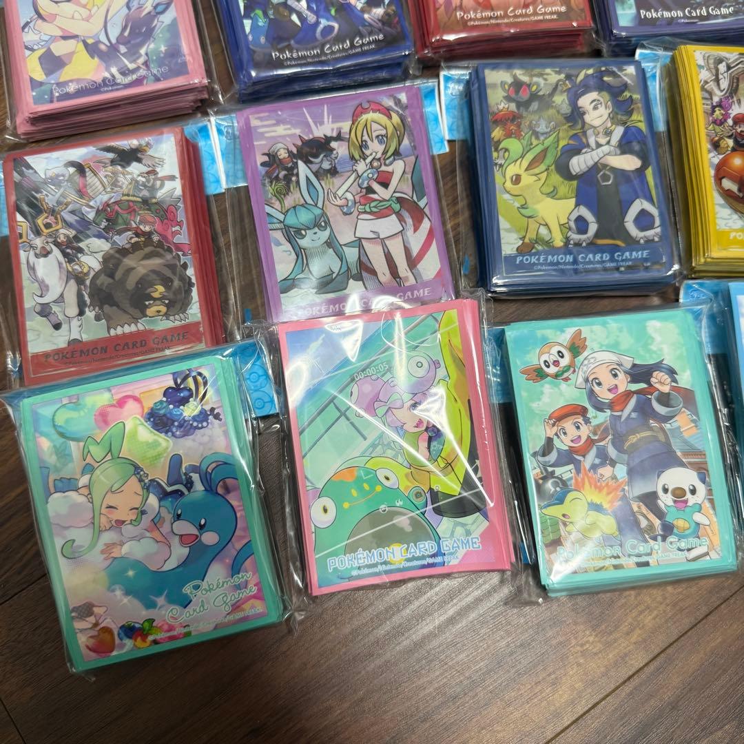 キャラクターデッキシールド　まとめ売り　16個