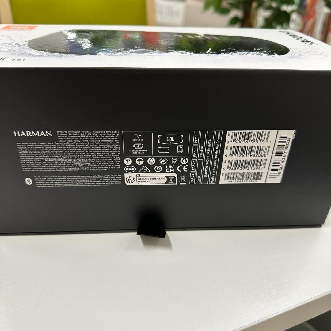 美品 JBL HARMAN CHARGE5 Bluetooth スピーカー
