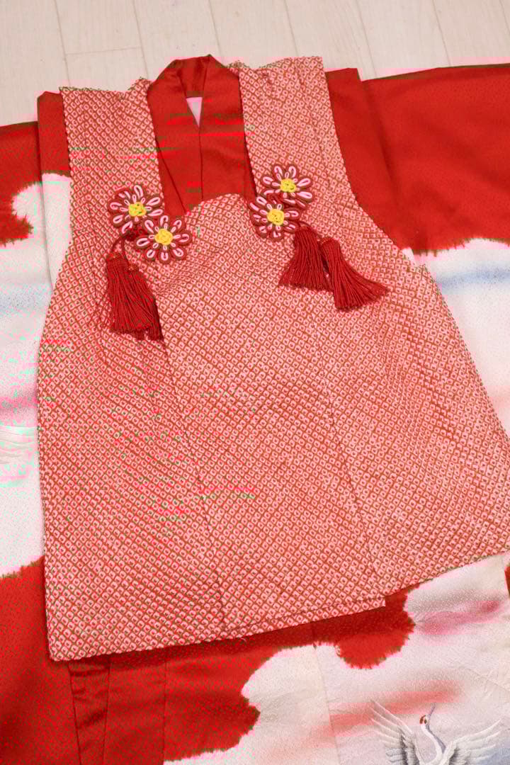 美品　正絹　総絞り　鶴　七五三　３歳　被布　セット　刺繍　産着