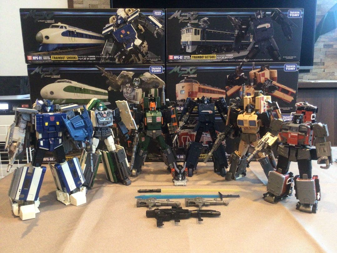 トランスフォーマー　MPG トレインボット　ライデン　6体セット