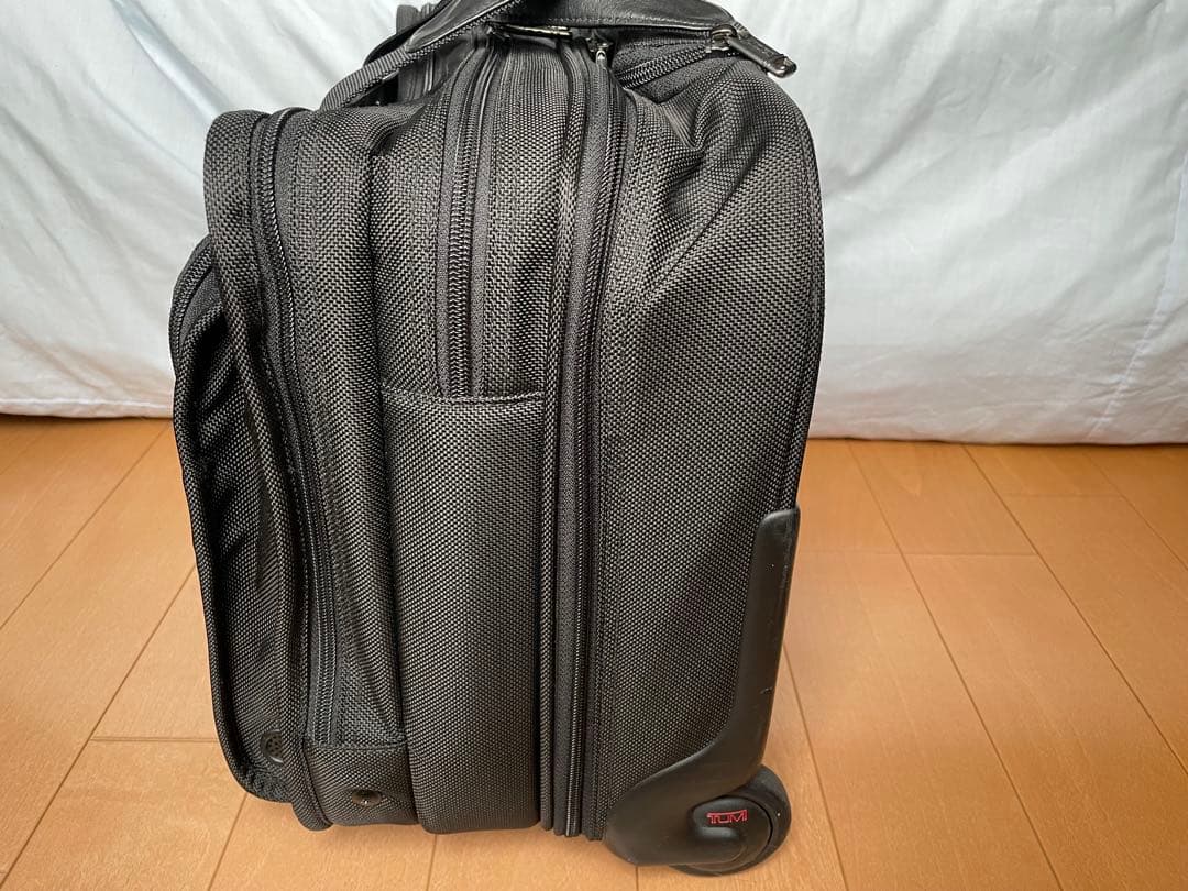 未使用級⭐️ トゥミ　26104D4 キャリーバッグ　3気室　ナイロン　ブラック