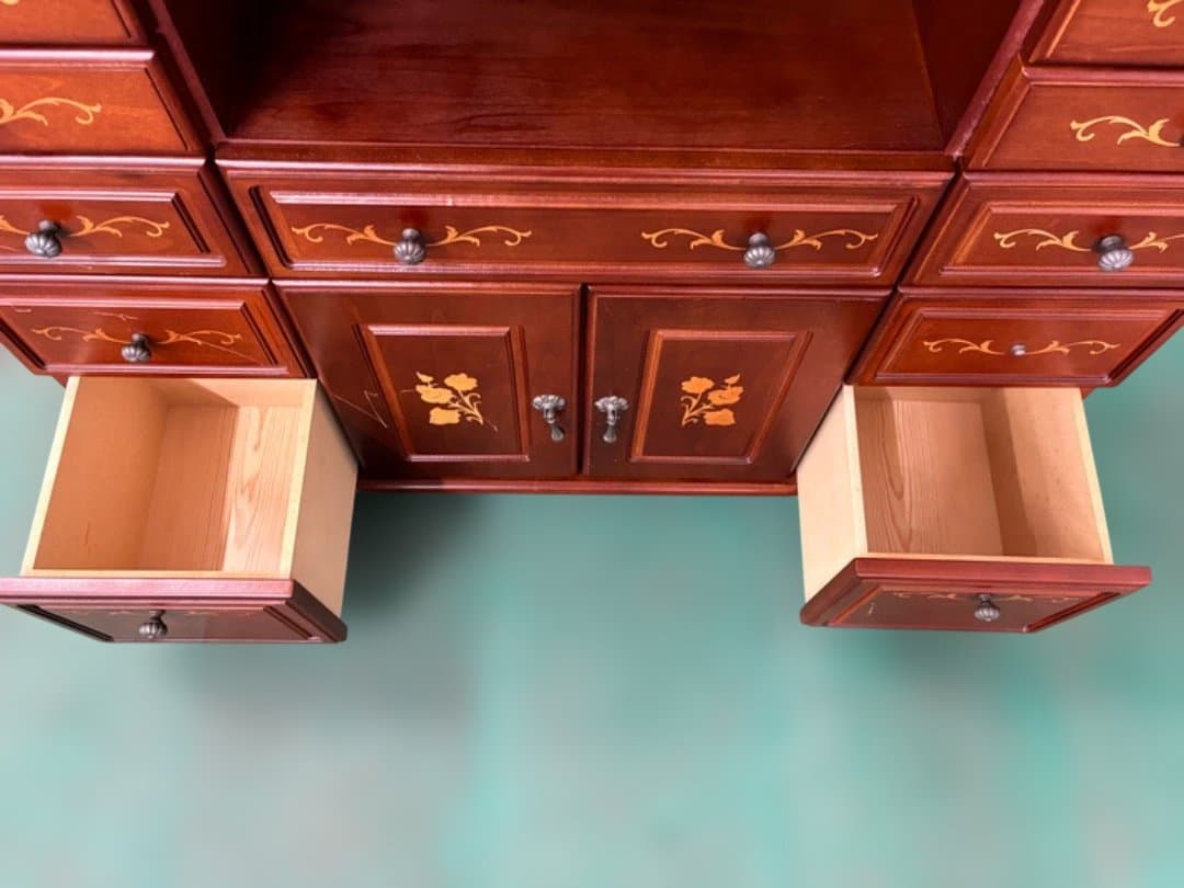 ま*ん様 イタリア調　サイドボード　象嵌細工　チェスト　キャビネット　アンティー