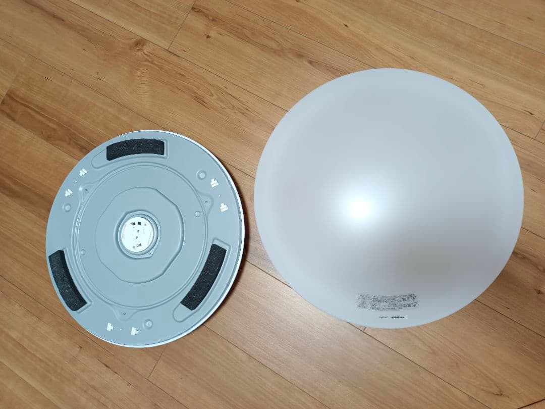 パナソニックシーリングライトLHR1864　3点