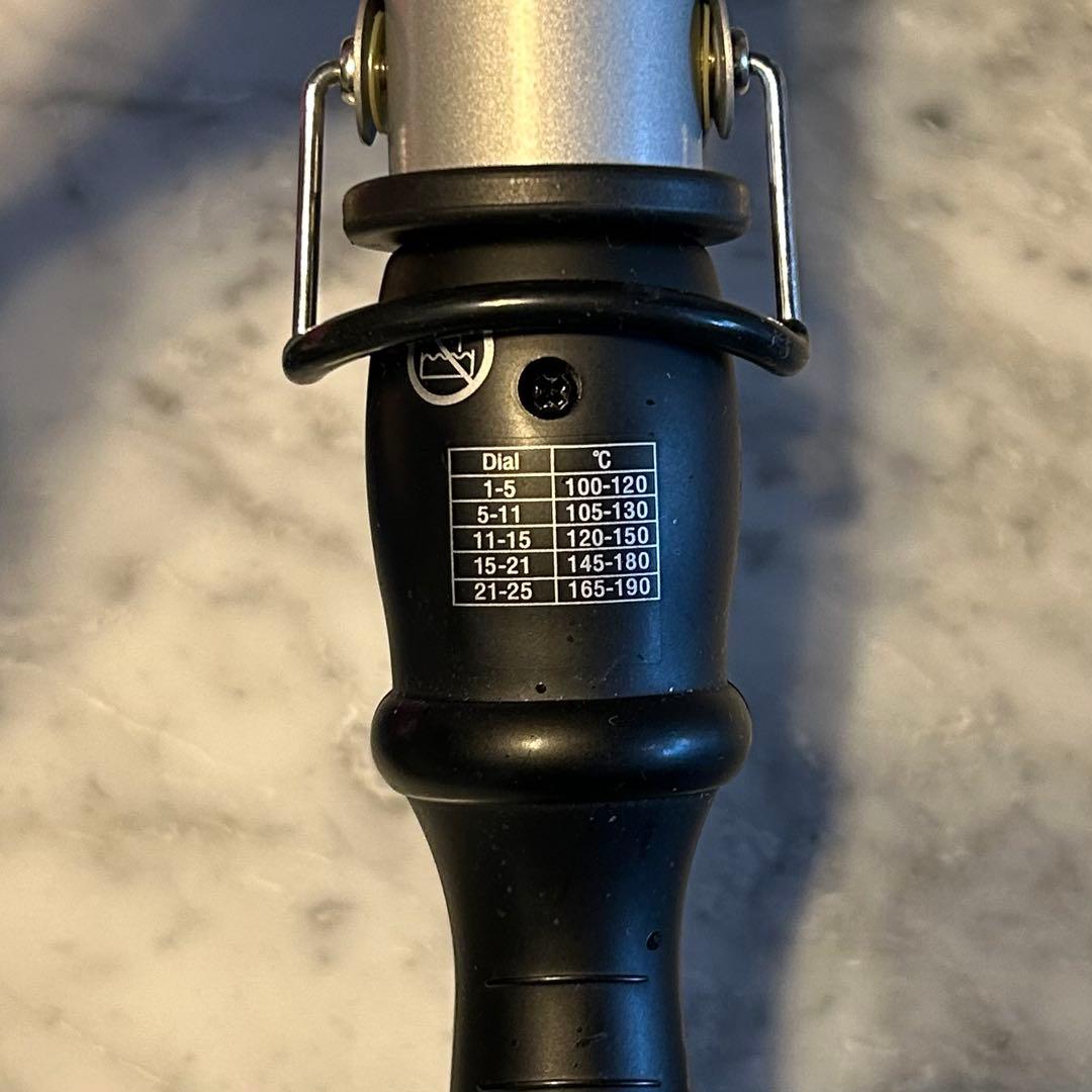 AIVILカールヘアアイロン ダイヤル式 温度調整可能