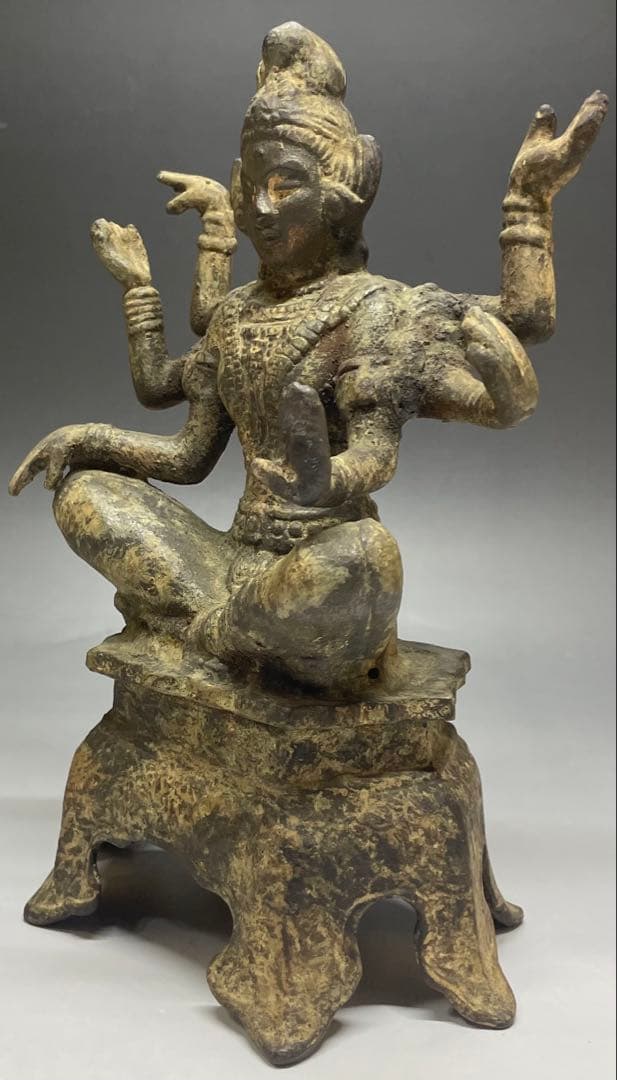 自在菩薩坐像　六手観音像　鉄製　C3120