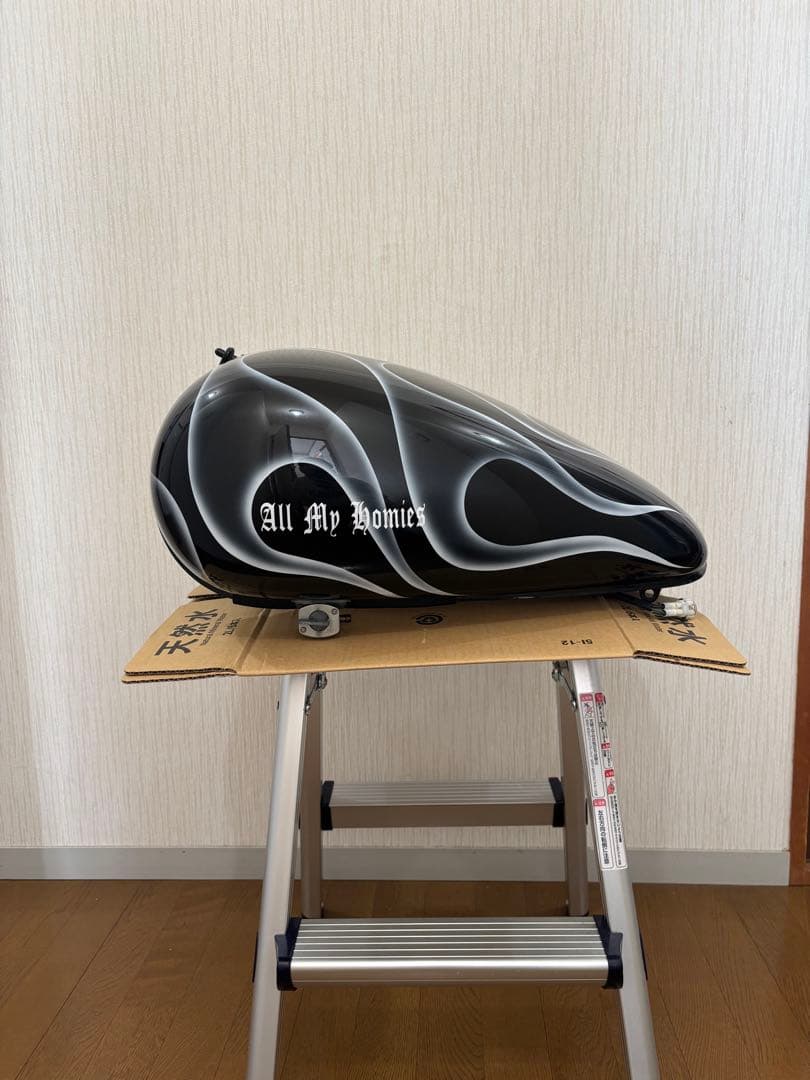 ドラッグスター400 クラシック　タンク　ファイヤーパターン　フレイムス