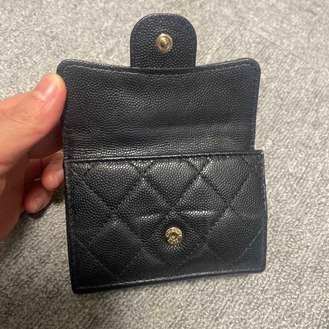 CHANEL 黒 レザー 三つ折り財布
